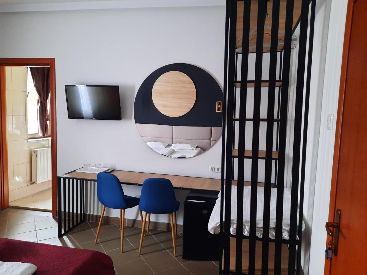 Pension Recidency Oradea Exterior foto